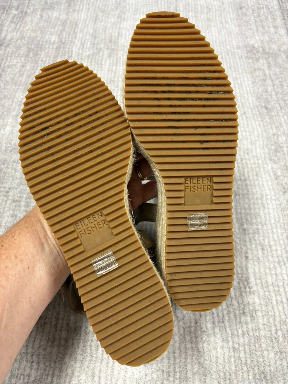 Eileen Fisher Nessa Espadrille Wedge Sandals Womens Sz 8 Metallic Platinum